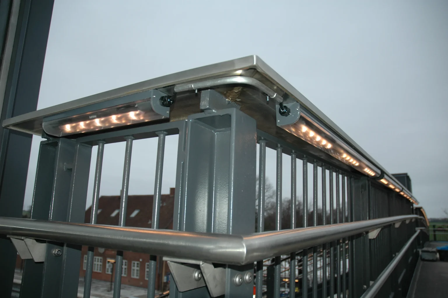 LYS PÅ GLUMSØ & LUNDBY STATIONSBROER